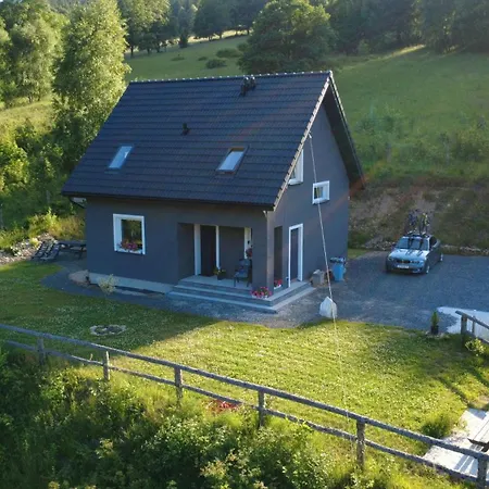 Przystań W Górskim Raju